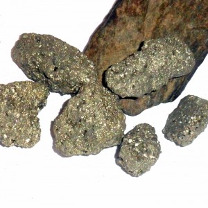 Pyrite Clusters from earthegy